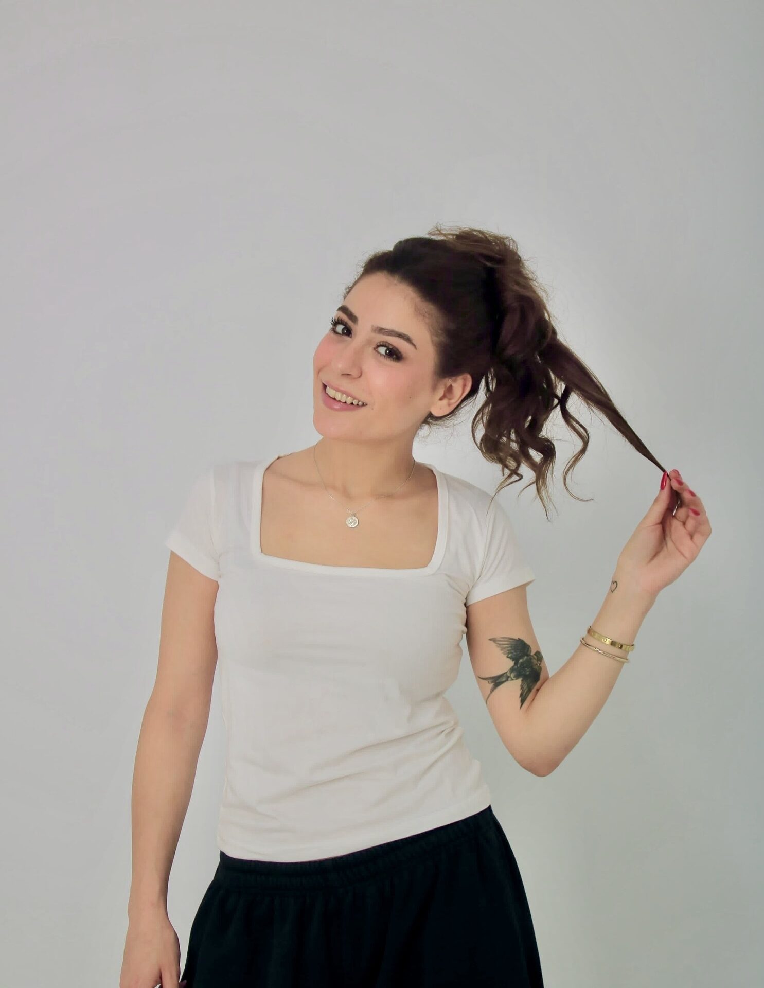 white basic top